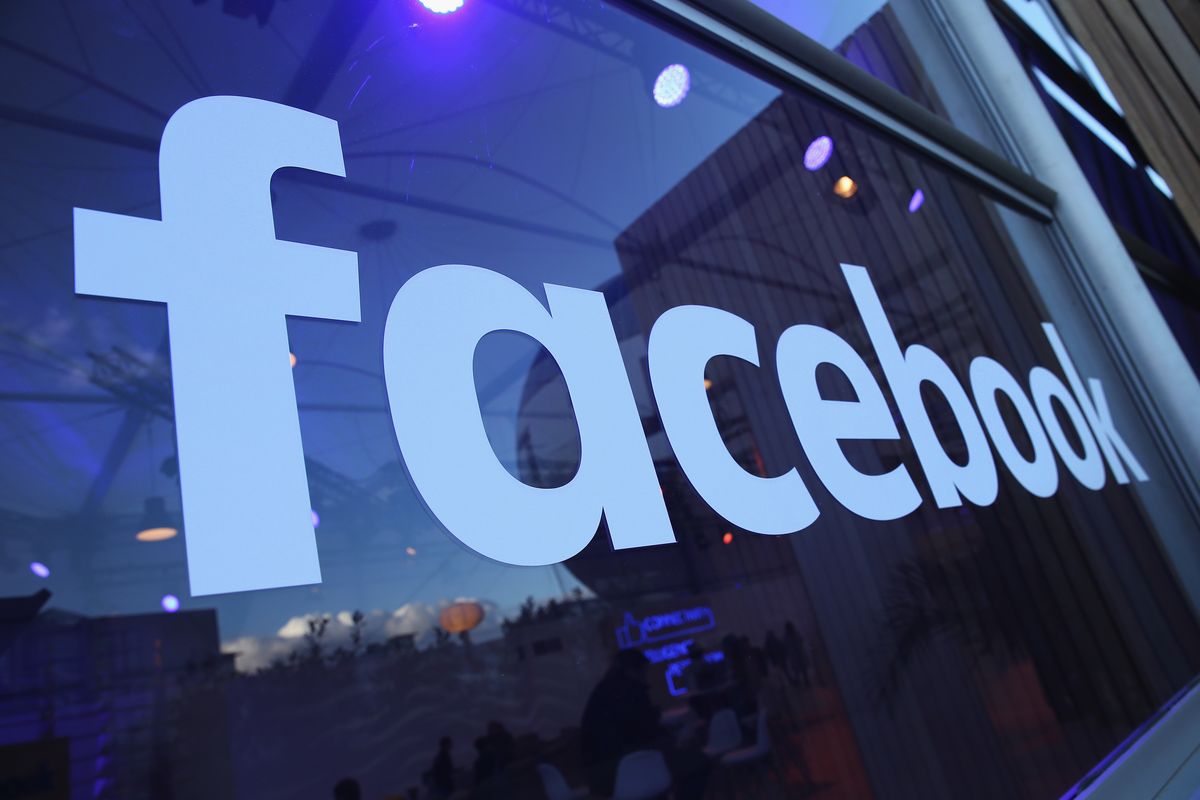 FACEBOOK STRANI